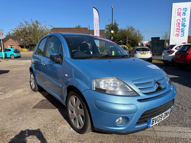 2009 09 Citroen C3 1.6i 16V Exclusive Hatchback 5dr Petrol Automatic (172 g/km, 107 bhp)