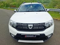 USED 2017 17 DACIA SANDERO STEPWAY 1.5 dCi Laureate Hatchback 5dr Diesel Manual Euro 6 (s/s) (90 ps) LOW MILES 2 KEYS EXCELLENT MPG