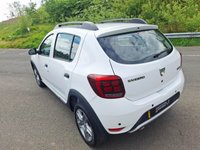USED 2017 17 DACIA SANDERO STEPWAY 1.5 dCi Laureate Hatchback 5dr Diesel Manual Euro 6 (s/s) (90 ps) LOW MILES 2 KEYS EXCELLENT MPG