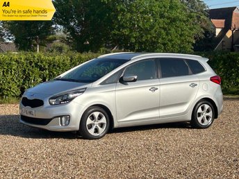 2015 KIA CARENS