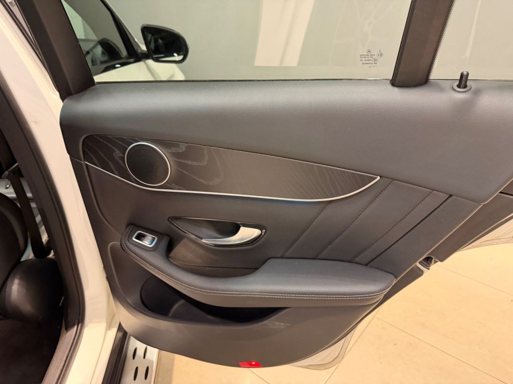 USED 2019 19 MERCEDES-BENZ GLC 2.1 GLC220d AMG Night Edition SUV 5dr Diesel G-Tronic+ 4MATIC Euro 6 (s/s) (170 ps) 