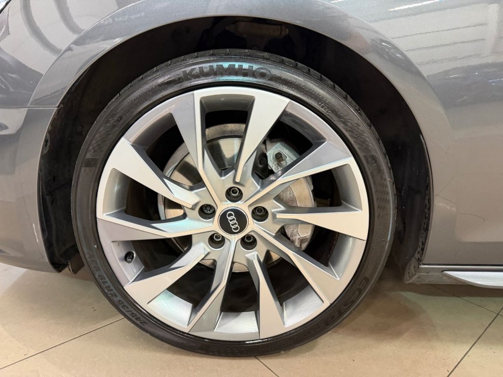 USED 2019 69 AUDI A4 AVANT 2.0 TDI 40 S line Estate 5dr Diesel S Tronic quattro Euro 6 (s/s) (190 ps) 