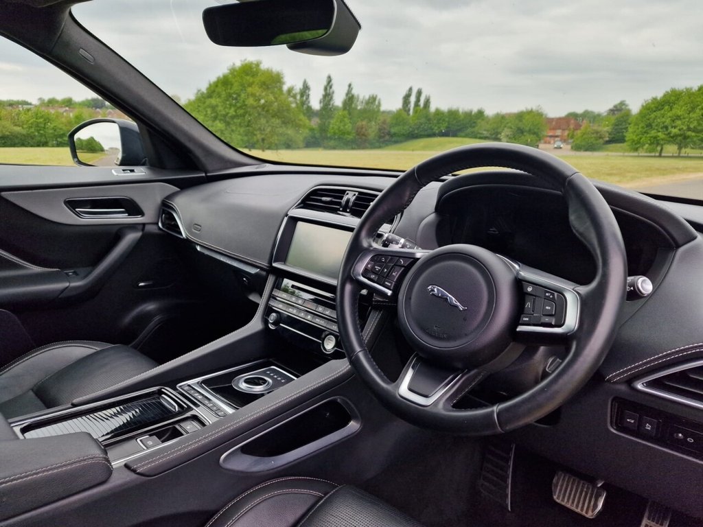 USED 2020 70 JAGUAR F-PACE 2.0 D180 Chequered Flag SUV 5dr Diesel Auto AWD Euro 6 (s/s) (180 ps) FINANCE AVAILABLE