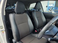 USED 2012 62 TOYOTA YARIS 1.33 Dual VVT-i SR Hatchback 3dr Petrol Manual Euro 5 (101 ps) Reverse Camera - Insurance Group 8 - Air Conditioning