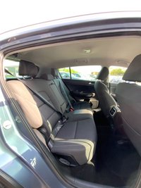 USED 2018 18 KIA SPORTAGE 1.6 GDi 2 SUV 5dr Petrol Manual Euro 6 (s/s) (130 bhp) DRIVE SUPERB