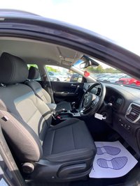 USED 2018 18 KIA SPORTAGE 1.6 GDi 2 SUV 5dr Petrol Manual Euro 6 (s/s) (130 bhp) DRIVE SUPERB