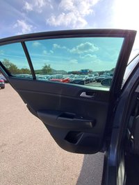 USED 2018 18 KIA SPORTAGE 1.6 GDi 2 SUV 5dr Petrol Manual Euro 6 (s/s) (130 bhp) DRIVE SUPERB