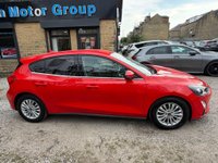 USED 2020 20 FORD FOCUS 1.0T EcoBoost Titanium Euro 6 (s/s) 5dr HEATED SEATS-SENSORS-SAT NAV