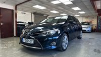 USED 2015 15 TOYOTA AURIS 1.8 VVT-h Excel Hatchback 5dr Petrol Hybrid CVT Euro 5 (s/s) (136 ps) SAT NAV + KEYLESS + REAR CAMERA