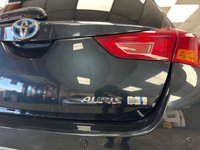 USED 2015 15 TOYOTA AURIS 1.8 VVT-h Excel Hatchback 5dr Petrol Hybrid CVT Euro 5 (s/s) (136 ps) SAT NAV + KEYLESS + REAR CAMERA