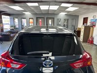 USED 2015 15 TOYOTA AURIS 1.8 VVT-h Excel Hatchback 5dr Petrol Hybrid CVT Euro 5 (s/s) (136 ps) SAT NAV + KEYLESS + REAR CAMERA