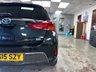 USED 2015 15 TOYOTA AURIS 1.8 VVT-h Excel Hatchback 5dr Petrol Hybrid CVT Euro 5 (s/s) (136 ps) SAT NAV + KEYLESS + REAR CAMERA