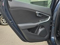 USED 2016 66 VOLVO V40 2.0 D2 Momentum Hatchback 5dr Diesel Manual Euro 6 (s/s) (120 ps) Climate - DAB - Bluetooth - Cruise