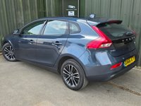 USED 2016 66 VOLVO V40 2.0 D2 Momentum Hatchback 5dr Diesel Manual Euro 6 (s/s) (120 ps) Climate - DAB - Bluetooth - Cruise