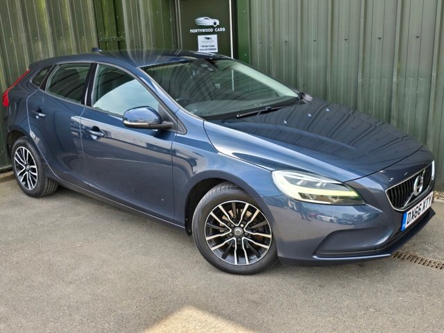 View our VOLVO V40