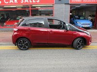 USED 2018 68 TOYOTA YARIS 1.5 VVT-h Cyan Bi-Tone Hatchback 5dr Petrol Hybrid E-CVT Euro 6 (s/s) (100 ps) STUNNING EXAMPLE ,2 KEYS ,SERVICE HISTORY ,SAT-NAV ,CLIMATE CONTROL ,ALLOYS ,AIR-CON ,PRIVACY GLASS ,VIEWING AND TEST DRIVE ESSENTIAL , 