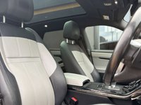 USED 2019 69 LAND ROVER RANGE ROVER EVOQUE 2.0 D180 First Edition SUV 5dr Diesel Auto 4WD Euro 6 (s/s) (180 ps) STUNNING SPECIFICATION + PARKING SENSORS + REVERSE CAMERA + SAT NAV + ULEZ + 2 KEYS + FINANCE AVAILABLE FROM 8.9% APR + PART EXCHANGE WELCOME + FIRST EDITION + AUTO + TWO TONE LEATHER