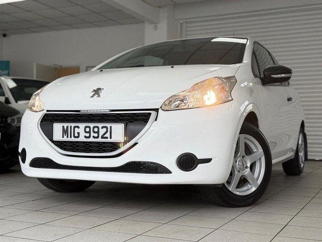 View our PEUGEOT 208