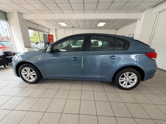 View our CHEVROLET CRUZE