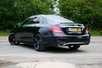 USED 2018 68 MERCEDES-BENZ E-CLASS 2.0 E350e 6.4kWh AMG Line Saloon 4dr Petrol Plug-in Hybrid G-Tronic+ Euro 6 (s/s) (299 ps) OBSIDIAN BLACK METALLIC PAINTWORK + APPLE CARPLAY + REVERSE CAMERA