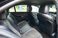 USED 2018 68 MERCEDES-BENZ E-CLASS 2.0 E350e 6.4kWh AMG Line Saloon 4dr Petrol Plug-in Hybrid G-Tronic+ Euro 6 (s/s) (299 ps) OBSIDIAN BLACK METALLIC PAINTWORK + APPLE CARPLAY + REVERSE CAMERA