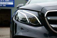 USED 2018 68 MERCEDES-BENZ E-CLASS 2.0 E350e 6.4kWh AMG Line Saloon 4dr Petrol Plug-in Hybrid G-Tronic+ Euro 6 (s/s) (299 ps) OBSIDIAN BLACK METALLIC PAINTWORK + APPLE CARPLAY + REVERSE CAMERA