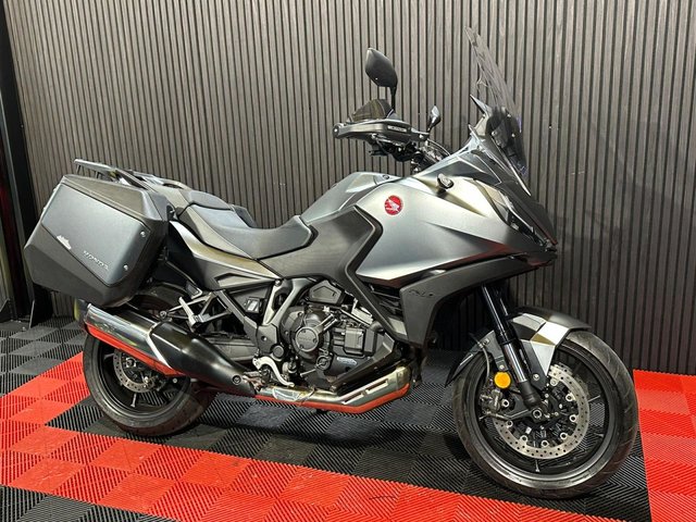 View our HONDA NT1100