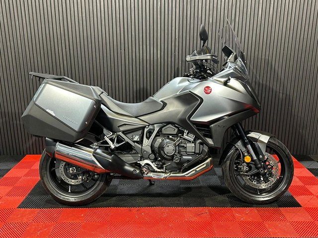 View our HONDA NT1100