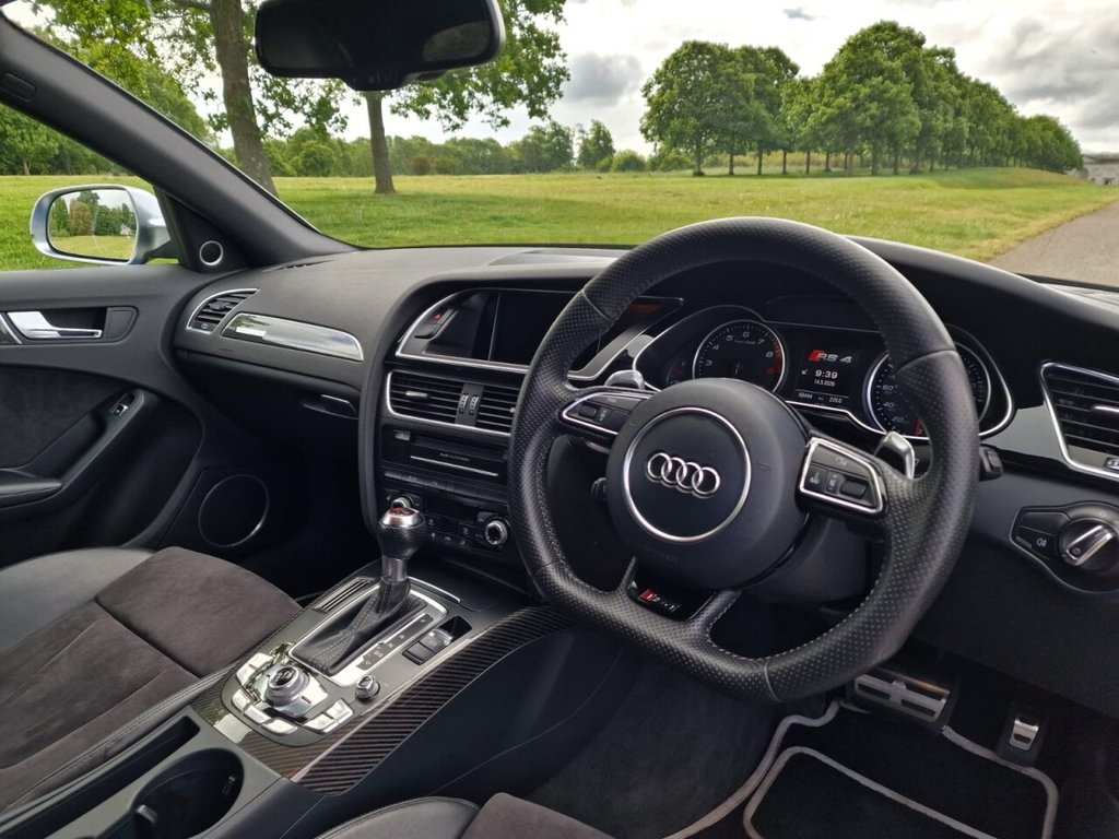 USED 2013 63 AUDI RS4 AVANT 4.2 FSI V8 Estate 5dr Petrol S Tronic quattro Euro 5 (450 ps) FINANCE AVAILABLE