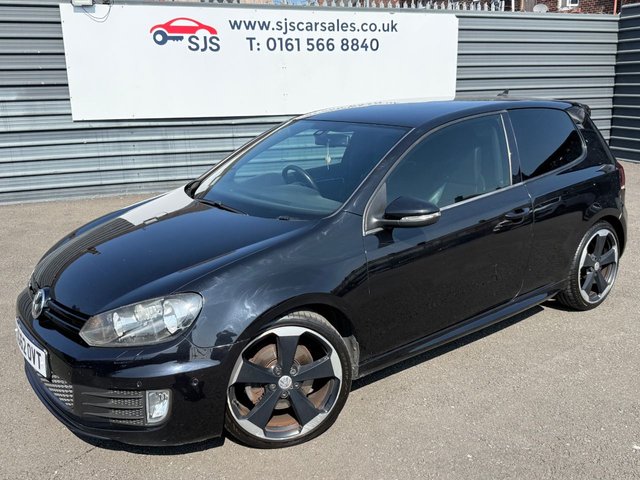 View our VOLKSWAGEN GOLF
