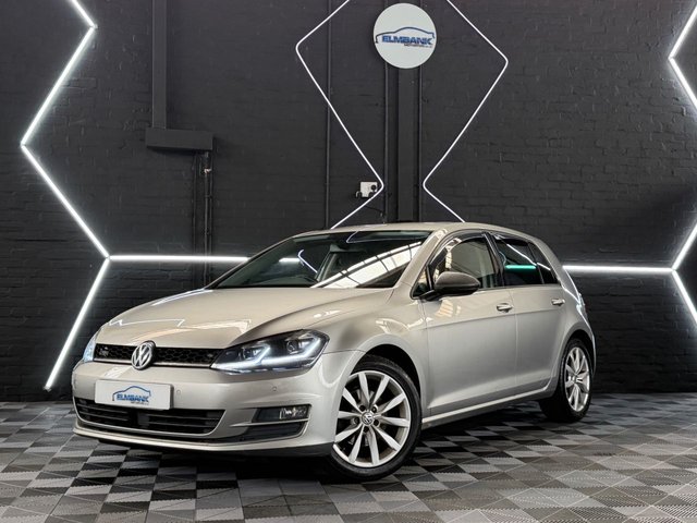 View our Volkswagen Golf 1.4 TSI BlueMotion Tech ACT GT Hatchback 5dr Petrol Manual Euro 6 (s/s) (140 ps)