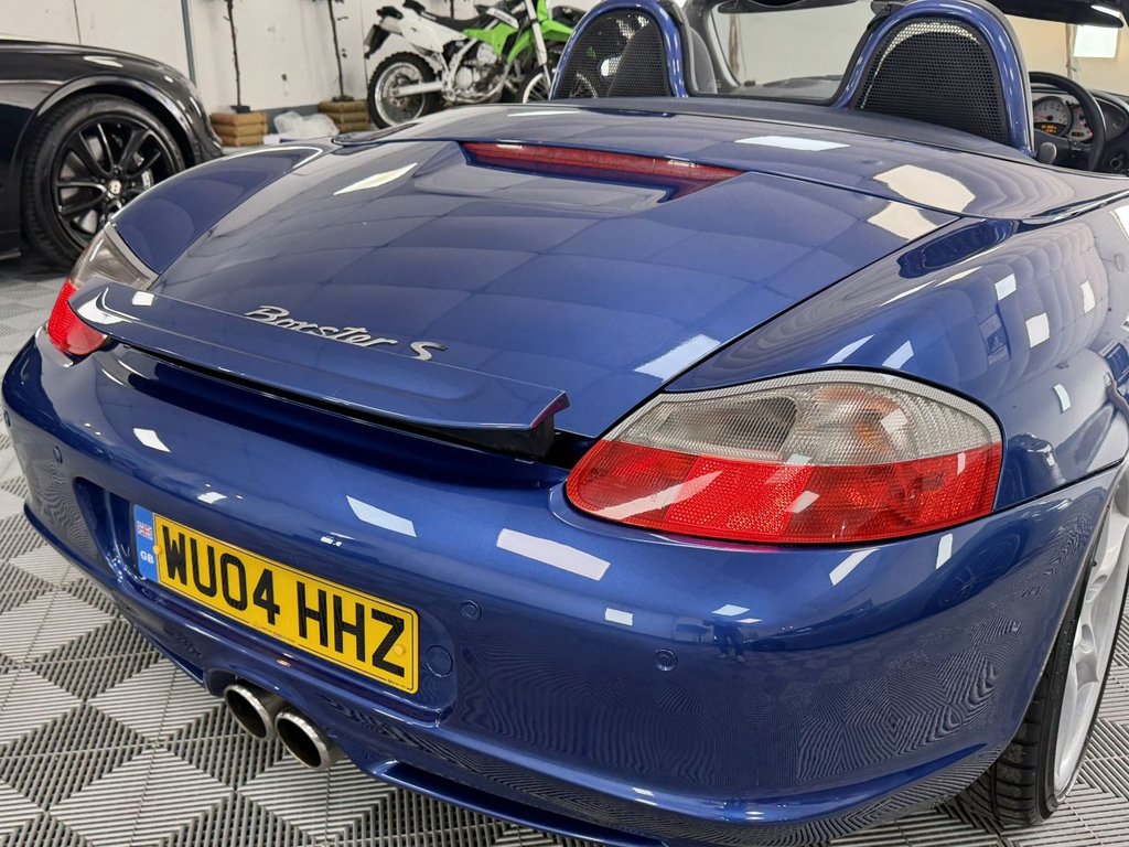 USED 2004 04 PORSCHE BOXSTER 3.2 986 S Convertible 2dr Petrol Tiptronic S (268 g/km, 260 bhp) 