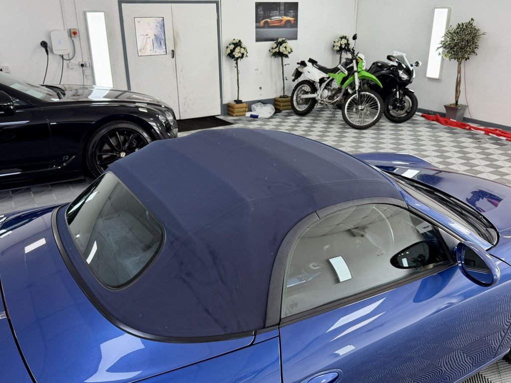 USED 2004 04 PORSCHE BOXSTER 3.2 986 S Convertible 2dr Petrol Tiptronic S (268 g/km, 260 bhp) 