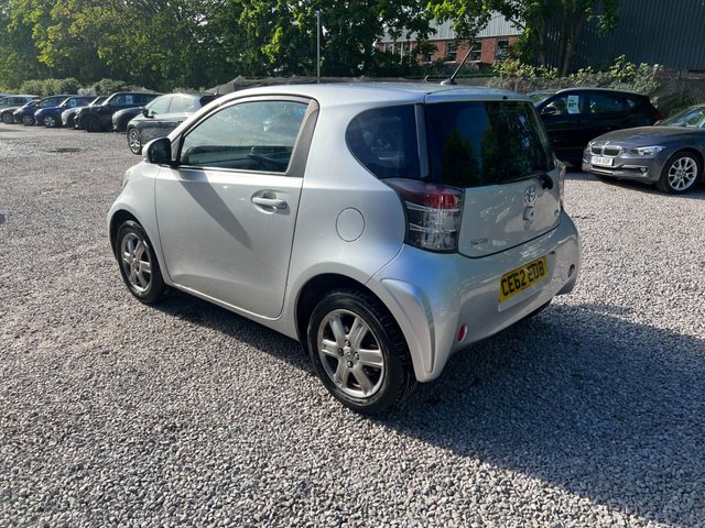 View our TOYOTA IQ