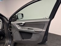 USED 2015 65 VOLVO XC60 2.4 D5 R-Design Nav SUV 5dr Diesel Auto AWD Euro 6 (s/s) (220 ps) LEATHER|NAV|SENSORS|HTD SEATS