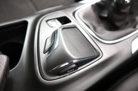 USED 2015 64 VAUXHALL INSIGNIA 2.0 CDTi ecoFLEX Tech Line Hatchback 5dr Diesel Manual Euro 5 (s/s) (140 ps) * SERVICE HISTORY + &pound;0 TAX ! *