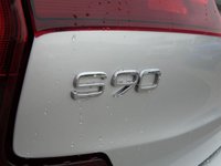 USED 2017 67 VOLVO S90 2.0 D5 PowerPulse Inscription Saloon 4dr Diesel Auto AWD 235 bhp 