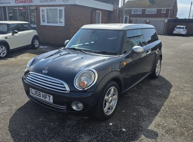 2008 MINI CLUBMAN 1.6 COOPER ESTATE 5DR PETROL MANUAL EURO 4 120 PS YEAR 2008... photo