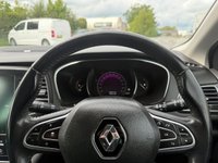 USED 2016 16 RENAULT MEGANE 1.5 dCi Dynamique S Nav Hatchback 5dr Diesel Manual Euro 6 (s/s) (110 ps) 9 SERVICE STAMPS/1 MAIN DEALER