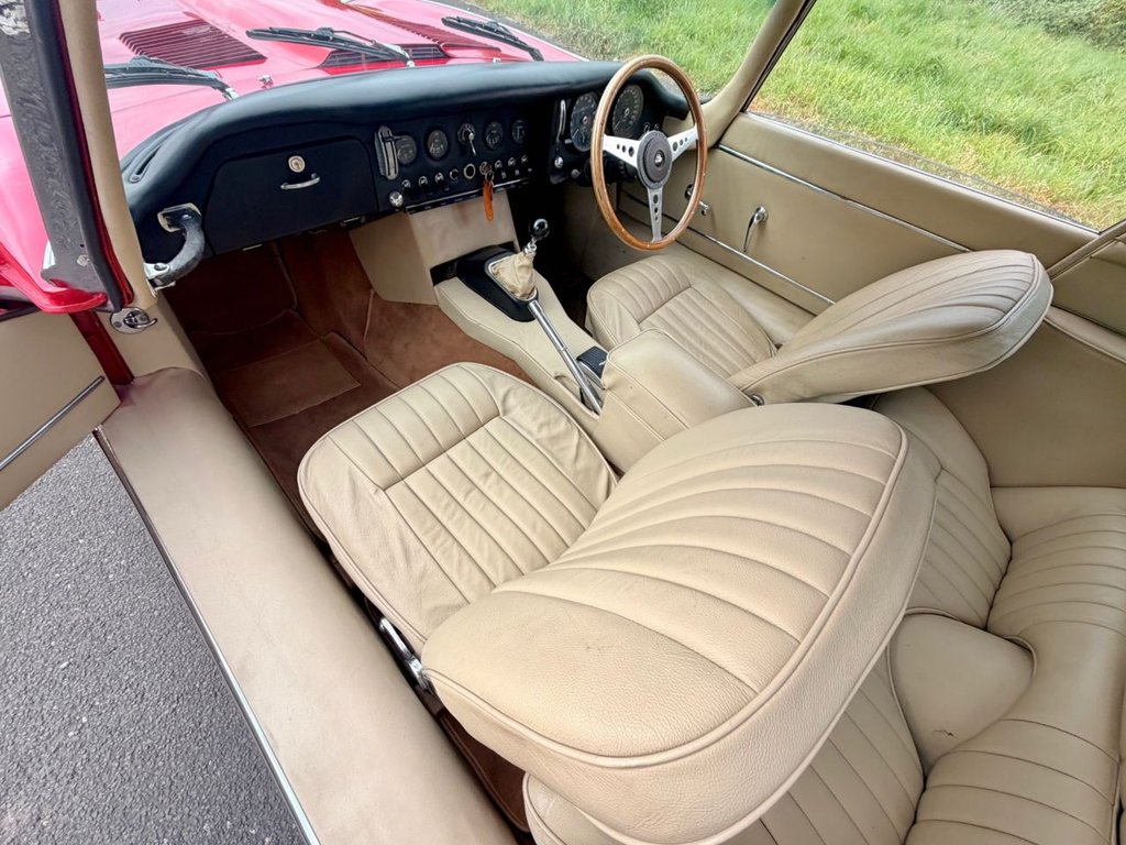 USED 1967 JAGUAR E-TYPE 4.2L // 2+2 Coupe // Manual // Series 1 // px swap 