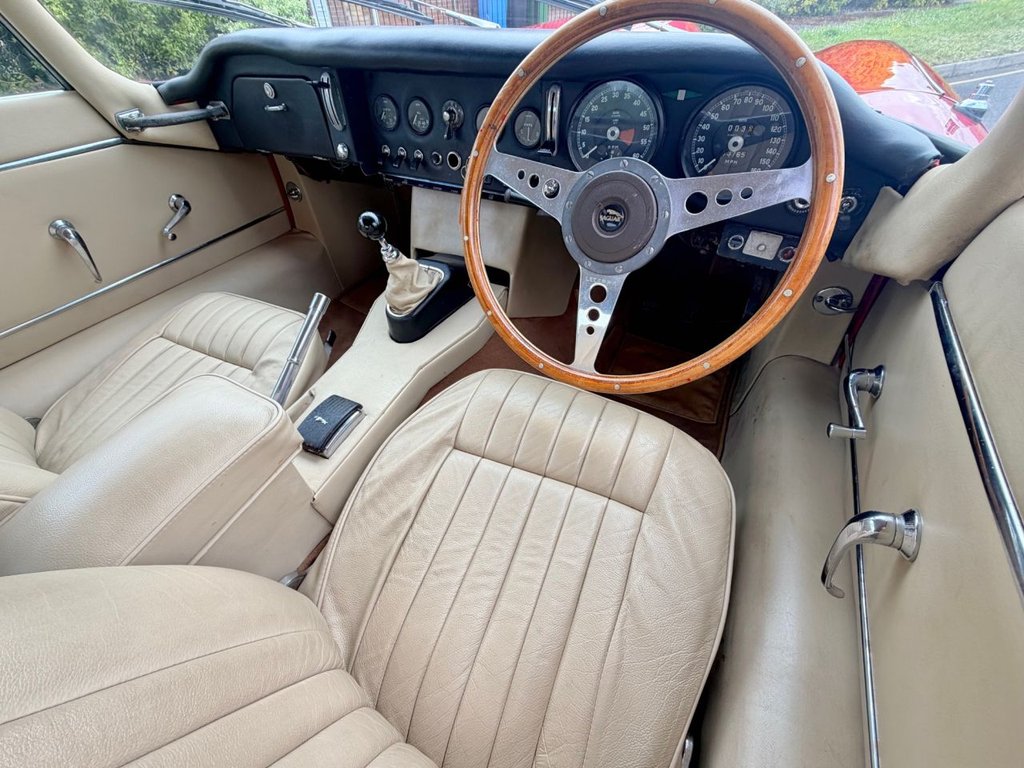 USED 1967 JAGUAR E-TYPE 4.2L // 2+2 Coupe // Manual // Series 1 // px swap 