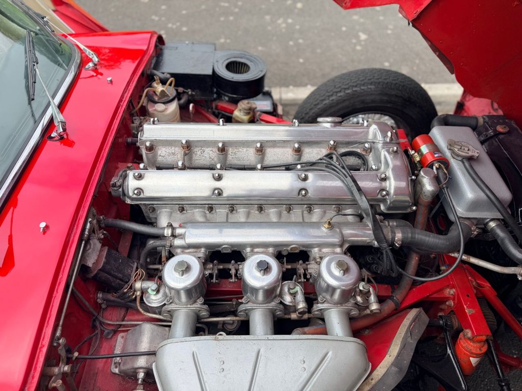 USED 1967 JAGUAR E-TYPE 4.2L // 2+2 Coupe // Manual // Series 1 // px swap 