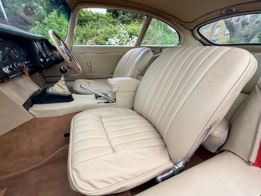 USED 1967 JAGUAR E-TYPE 4.2L // 2+2 Coupe // Manual // Series 1 // px swap 
