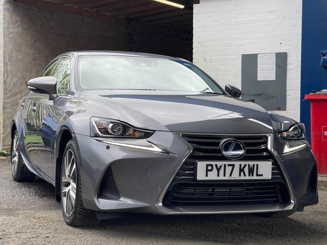 View our Lexus Is 2.5 300h Advance Saloon 4dr Petrol Hybrid E-CVT Euro 6 (s/s) (223 ps)