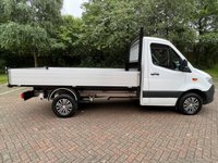 USED 2020 70 MERCEDES-BENZ SPRINTER 2.0 315 CDI PROGRESSIVE TIPPER 3.5T 2DR DIESEL 9G-TRONIC AUTOMATIC RWD L2 EURO 6 (S/S) (150 PS)  NO VAT - 1 OWNER FROM NEW - DIRECT FROM LEASING COMPANY - FULL SERVICE HISTORY - JUST BEEN SERVICED - HPI CLEAR - ULEZ/CAZ COMPLIANT - 2 KEYS - BRAND NEW TIPPER BODY - DOUBLE SPRINGS - AUTOMATIC - PADDLE SHIFT - 3 SEATER - DAB - BLUETOOTH - KEYLESS START - FINANCE AVAILABLE - ZERO DEPOSIT OFFERS - ALL VANS/CARS WELCOME IN PART-EXCHANGE, ANY AGE, ANY MILEAGE, ANY CONDITION