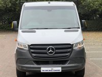 USED 2020 70 MERCEDES-BENZ SPRINTER 2.0 315 CDI PROGRESSIVE TIPPER 3.5T 2DR DIESEL 9G-TRONIC AUTOMATIC RWD L2 EURO 6 (S/S) (150 PS)  NO VAT - 1 OWNER FROM NEW - DIRECT FROM LEASING COMPANY - FULL SERVICE HISTORY - JUST BEEN SERVICED - HPI CLEAR - ULEZ/CAZ COMPLIANT - 2 KEYS - BRAND NEW TIPPER BODY - DOUBLE SPRINGS - AUTOMATIC - PADDLE SHIFT - 3 SEATER - DAB - BLUETOOTH - KEYLESS START - FINANCE AVAILABLE - ZERO DEPOSIT OFFERS - ALL VANS/CARS WELCOME IN PART-EXCHANGE, ANY AGE, ANY MILEAGE, ANY CONDITION