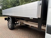 USED 2020 70 MERCEDES-BENZ SPRINTER 2.0 315 CDI PROGRESSIVE TIPPER 3.5T 2DR DIESEL 9G-TRONIC AUTOMATIC RWD L2 EURO 6 (S/S) (150 PS)  NO VAT - 1 OWNER FROM NEW - DIRECT FROM LEASING COMPANY - FULL SERVICE HISTORY - JUST BEEN SERVICED - HPI CLEAR - ULEZ/CAZ COMPLIANT - 2 KEYS - BRAND NEW TIPPER BODY - DOUBLE SPRINGS - AUTOMATIC - PADDLE SHIFT - 3 SEATER - DAB - BLUETOOTH - KEYLESS START - FINANCE AVAILABLE - ZERO DEPOSIT OFFERS - ALL VANS/CARS WELCOME IN PART-EXCHANGE, ANY AGE, ANY MILEAGE, ANY CONDITION