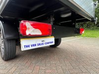 USED 2020 70 MERCEDES-BENZ SPRINTER 2.0 315 CDI PROGRESSIVE TIPPER 3.5T 2DR DIESEL 9G-TRONIC AUTOMATIC RWD L2 EURO 6 (S/S) (150 PS)  NO VAT - 1 OWNER FROM NEW - DIRECT FROM LEASING COMPANY - FULL SERVICE HISTORY - JUST BEEN SERVICED - HPI CLEAR - ULEZ/CAZ COMPLIANT - 2 KEYS - BRAND NEW TIPPER BODY - DOUBLE SPRINGS - AUTOMATIC - PADDLE SHIFT - 3 SEATER - DAB - BLUETOOTH - KEYLESS START - FINANCE AVAILABLE - ZERO DEPOSIT OFFERS - ALL VANS/CARS WELCOME IN PART-EXCHANGE, ANY AGE, ANY MILEAGE, ANY CONDITION