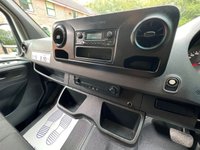 USED 2020 70 MERCEDES-BENZ SPRINTER 2.0 315 CDI PROGRESSIVE TIPPER 3.5T 2DR DIESEL 9G-TRONIC AUTOMATIC RWD L2 EURO 6 (S/S) (150 PS)  NO VAT - 1 OWNER FROM NEW - DIRECT FROM LEASING COMPANY - FULL SERVICE HISTORY - JUST BEEN SERVICED - HPI CLEAR - ULEZ/CAZ COMPLIANT - 2 KEYS - BRAND NEW TIPPER BODY - DOUBLE SPRINGS - AUTOMATIC - PADDLE SHIFT - 3 SEATER - DAB - BLUETOOTH - KEYLESS START - FINANCE AVAILABLE - ZERO DEPOSIT OFFERS - ALL VANS/CARS WELCOME IN PART-EXCHANGE, ANY AGE, ANY MILEAGE, ANY CONDITION