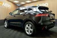 USED 2019 19 JAGUAR E-PACE 2.0 D240 R-Dynamic SE SUV 5dr Diesel Auto AWD Euro 6 (s/s) (240 ps) 14-way Electric Front Seats